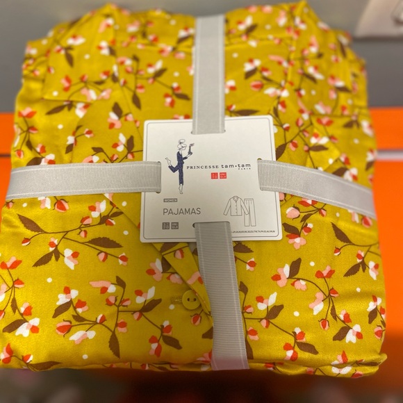 Uniglo, Princesse, tam tam 2pc lounge, PJ set - Picture 4 of 5